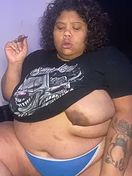 BlaxicanaMami online show from 09/19/25, 06:26