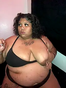 BlaxicanaMami online show from 09/30/25, 05:01