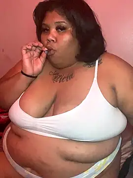 BlaxicanaMami online show from 10/09/25, 06:55