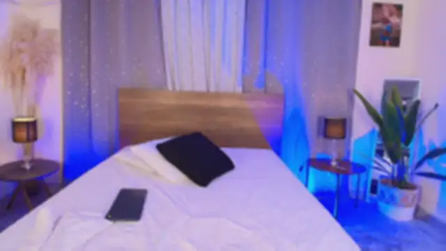 ViolettGomez 93 online show from 12/21/25, 04:08