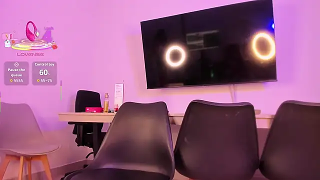 CannelaSmith online show from 12/17/25, 07:42