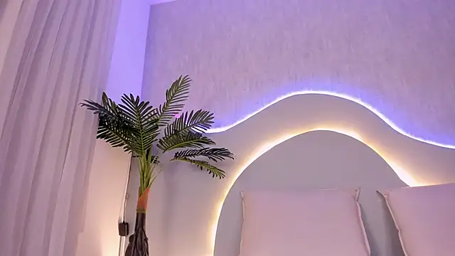 CannelaSmith online show from 04/14/26, 12:44