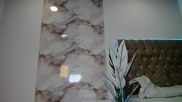 SeleneMakris online show from 11/22/25, 08:19