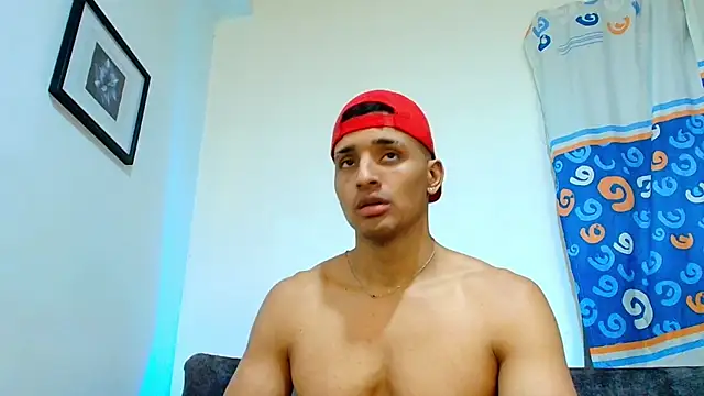 Snapshot of Smith_Fitness chatting on 07/05/26, 08:16 Smith Fitness online show from 07/05/26, 08:16