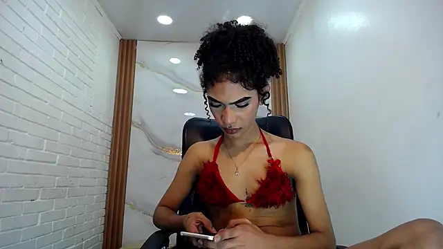 Snapshot of Penelopee_Rouse chatting on 10/09/25, 07:23 Penelopee Rouse online show from 10/09/25, 07:23