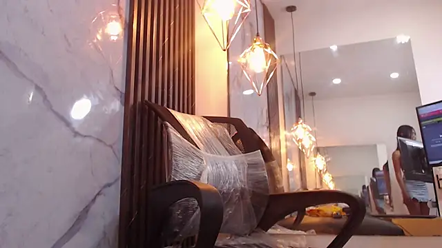 Snapshot of Penelopee_Rouse chatting on 03/13/26, 07:31 Penelopee Rouse online show from 03/13/26, 07:31