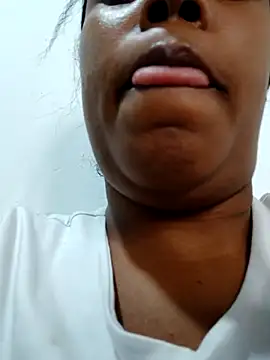 MoniqueMulberry online show from 10/01/25, 06:41