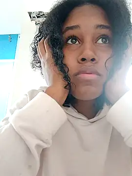 MoniqueMulberry online show from 10/08/25, 07:11