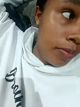 MoniqueMulberry online show from 11/15/25, 08:05