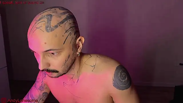 Snapshot of AndyLonesome chatting on 09/11/25, 10:32 AndyLonesome online show from 09/11/25, 10:32