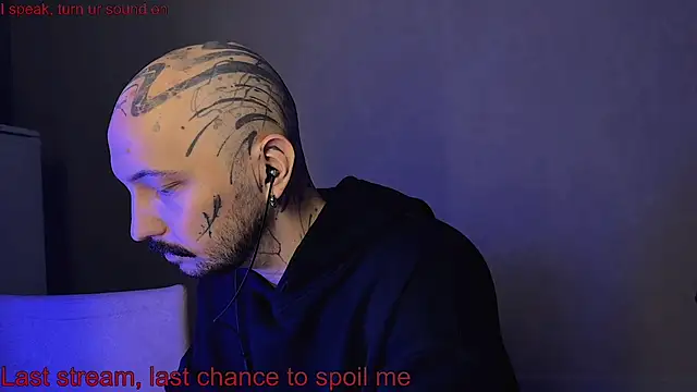 Snapshot of AndyLonesome chatting on 09/13/25, 07:57 AndyLonesome online show from 09/13/25, 07:57