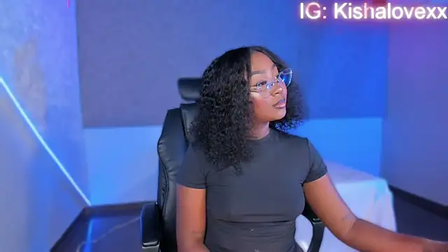 Kishalove  online show from 10/14/25, 10:27