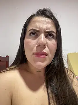 Snapshot of Sara_B_Sexual chatting on 04/09/26, 01:38 Sara B Sexual online show from 04/09/26, 01:38