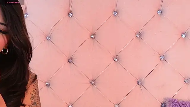 CaterinaRomano online show from 02/25/26, 03:32