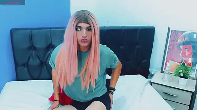 Snapshot of astra_princess chatting on 09/15/25, 07:36 astra princess online show from 09/15/25, 07:36