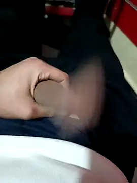 Snapshot of anis3g4 chatting on 12/02/25, 10:16 anis3g4 online show from 12/02/25, 10:16