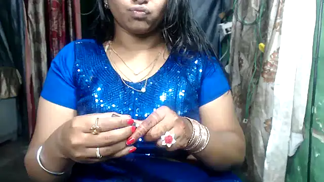 Snapshot of DearKimmi chatting on 03/01/25, 06:11 DearKimmi online show from 03/01/25, 06:11