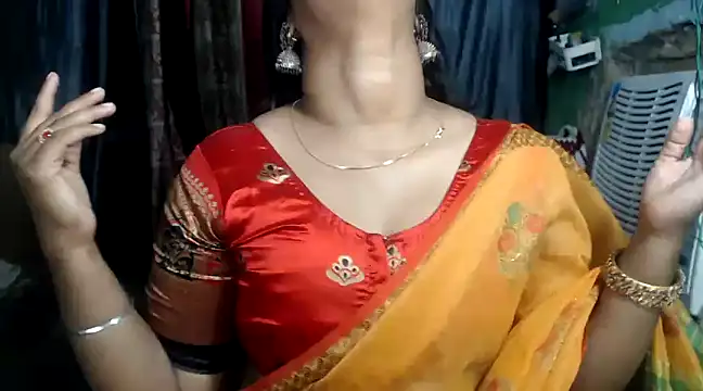 Snapshot of DearKimmi chatting on 03/19/25, 04:36 DearKimmi online show from 03/19/25, 04:36