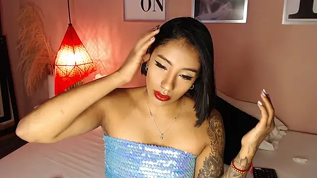 Snapshot of biancaleblanc chatting on 11/26/25, 12:50 biancaleblanc online show from 11/26/25, 12:50