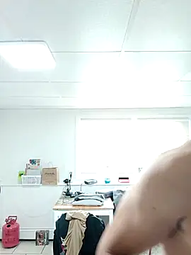 tripping385 online show from 09/27/25, 08:47