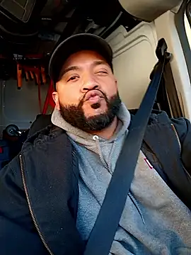 tripping385 online show from 10/27/25, 07:07