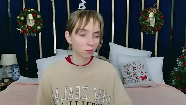 Snapshot of Beverly_Gomes chatting on 12/21/25, 05:36 Beverly Gomes online show from 12/21/25, 05:36