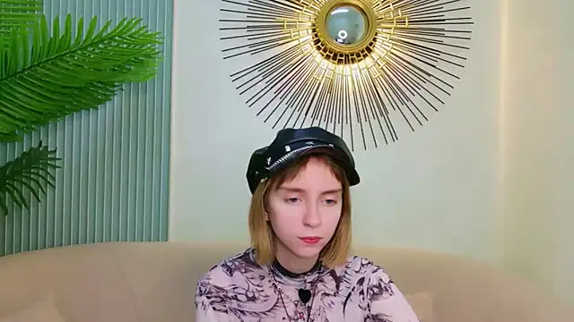 Snapshot of Beverly_Gomes chatting on 02/17/26, 08:15 Beverly Gomes online show from 02/17/26, 08:15