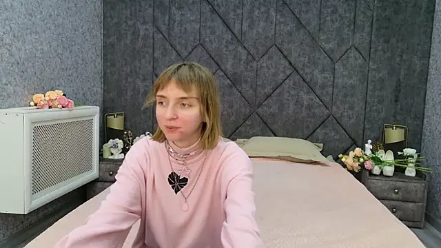 Snapshot of Beverly_Gomes chatting on 02/19/26, 08:16 Beverly Gomes online show from 02/19/26, 08:16