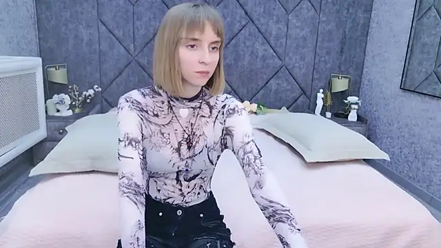 Snapshot of Beverly_Gomes chatting on 02/25/26, 08:29 Beverly Gomes online show from 02/25/26, 08:29