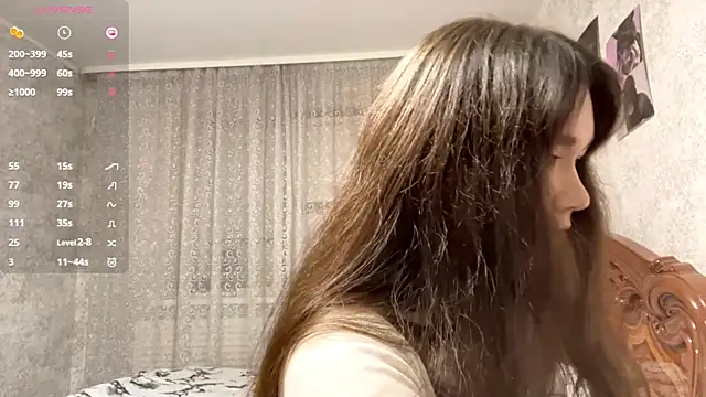 Pikmigirl18 online show from 11/11/25, 01:33