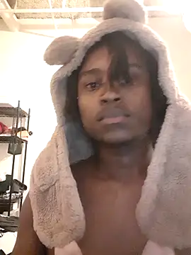 DarkSkinStroker online show from 10/11/25, 05:17