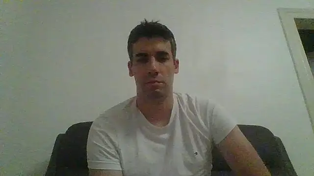 JulioIsHere4you online show from 09/21/25, 03:52