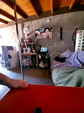 Snapshot of Almendrasexy chatting on 12/04/25, 04:16 Almendrasexy online show from 12/04/25, 04:16