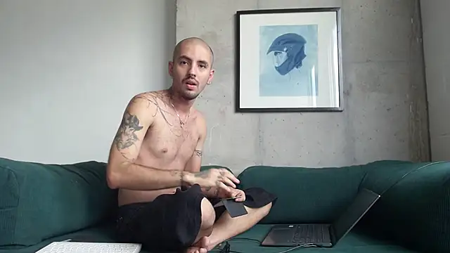 gael rivas online show from 11/09/25, 04:49