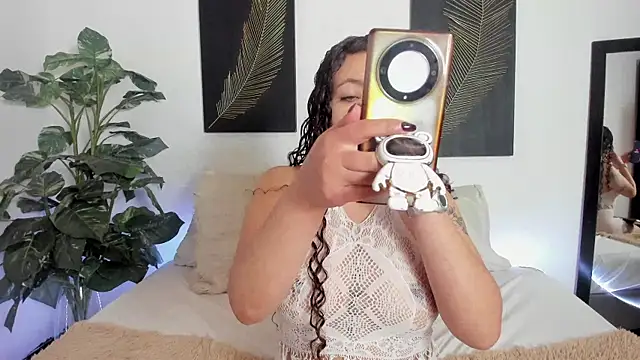 RubyStrong online show from 10/06/25, 01:41