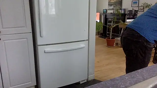 blusky07 online show from 11/12/25, 07:46