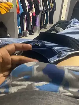 Chico031289 online show from 11/12/25, 12:33