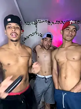 Owen Benkosky online show from 11/04/25, 03:27