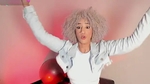 Dark chanel online show from 12/20/25, 01:45