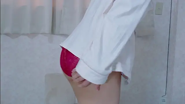 Snapshot of Mayu_o19o chatting on 11/16/25, 01:33 Mayu o19o online show from 11/16/25, 01:33