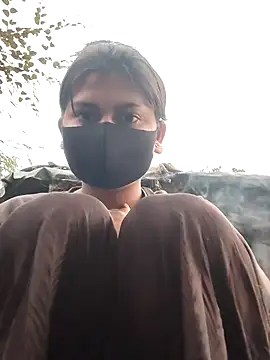 Snapshot of Janvi_Jaitly chatting on 11/28/25, 01:19 Janvi Jaitly online show from 11/28/25, 01:19