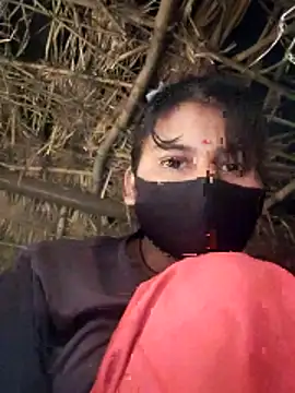 Snapshot of Janvi_Jaitly chatting on 12/14/25, 02:06 Janvi Jaitly online show from 12/14/25, 02:06