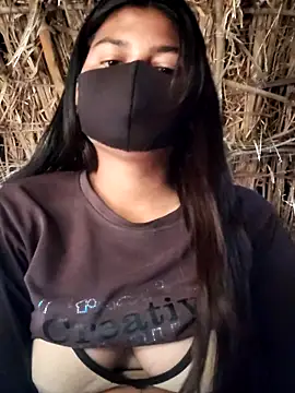 Snapshot of Janvi_Jaitly chatting on 03/10/26, 02:05 Janvi Jaitly online show from 03/10/26, 02:05