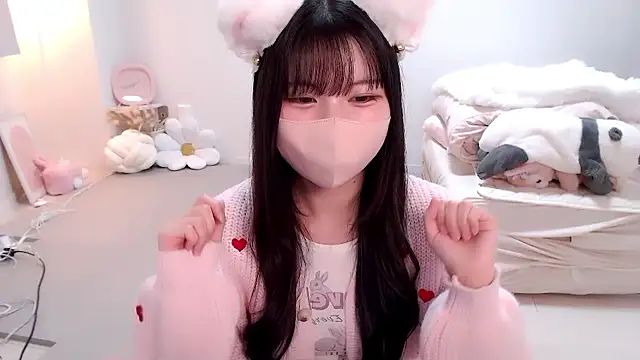 moka-neko online show from 09/21/25, 11:23