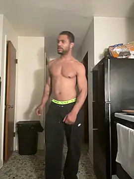 Snapshot of kingtaydo chatting on 03/25/26, 05:02 kingtaydo online show from 03/25/26, 05:02