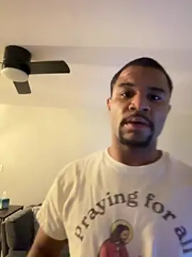 Snapshot of kingtaydo chatting on 03/28/26, 04:12 kingtaydo online show from 03/28/26, 04:12