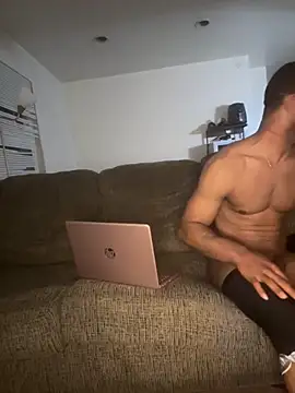 Snapshot of kingtaydo chatting on 04/21/26, 06:41 kingtaydo online show from 04/21/26, 06:41