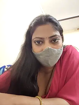 Snapshot of Kajal-baby07 chatting on 10/31/25, 06:47 Kajal-baby07 online show from 10/31/25, 06:47