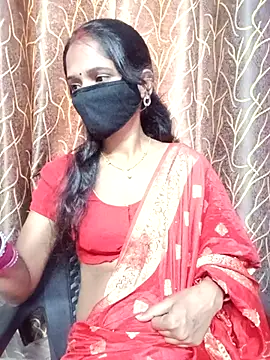 Snapshot of Bhabhilux2025 chatting on 09/20/25, 11:00 Bhabhilux2025 online show from 09/20/25, 11:00