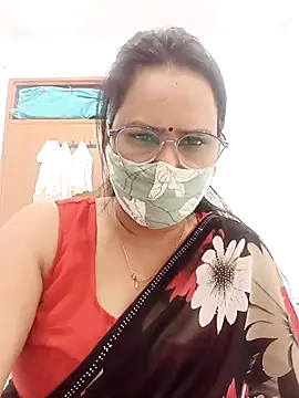 Snapshot of Your-vipasha chatting on 05/05/26, 05:32 Your-vipasha online show from 05/05/26, 05:32